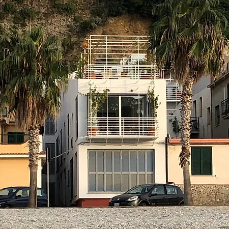 Casa vacanze Mario Schifano *
