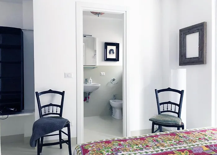 Mario Schifano 度假居 *