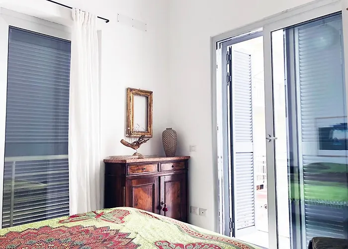 Mario Schifano Semesterbostad Scilla