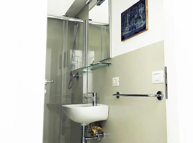 Mario Schifano Semesterbostad Scilla